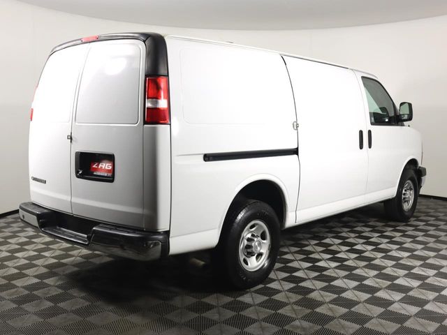 2017 Chevrolet Express Base