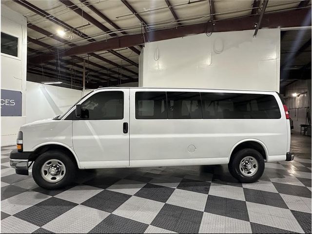 2017 Chevrolet Express LT