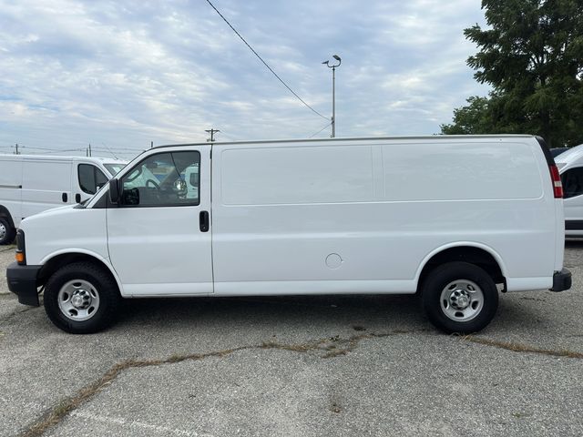 2017 Chevrolet Express Base