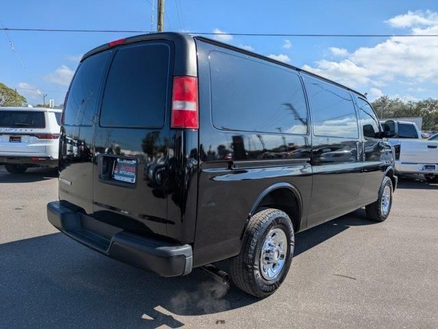 2017 Chevrolet Express Base