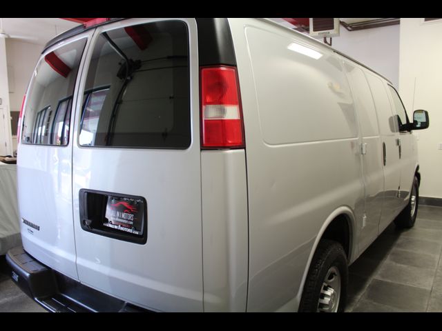 2017 Chevrolet Express Base