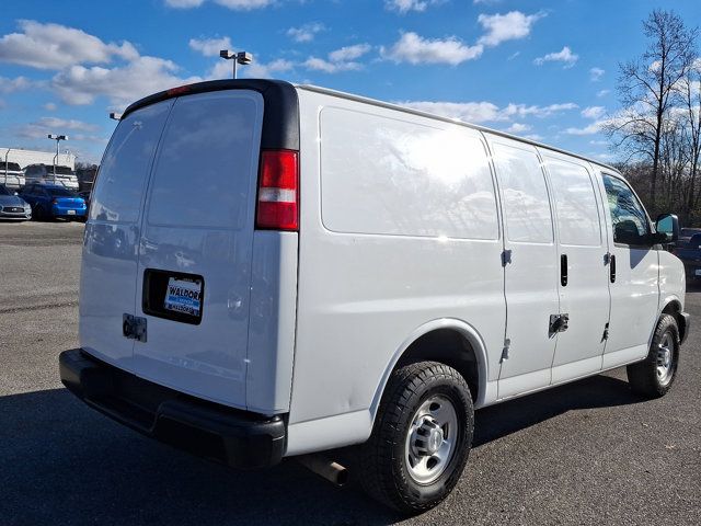 2017 Chevrolet Express Base