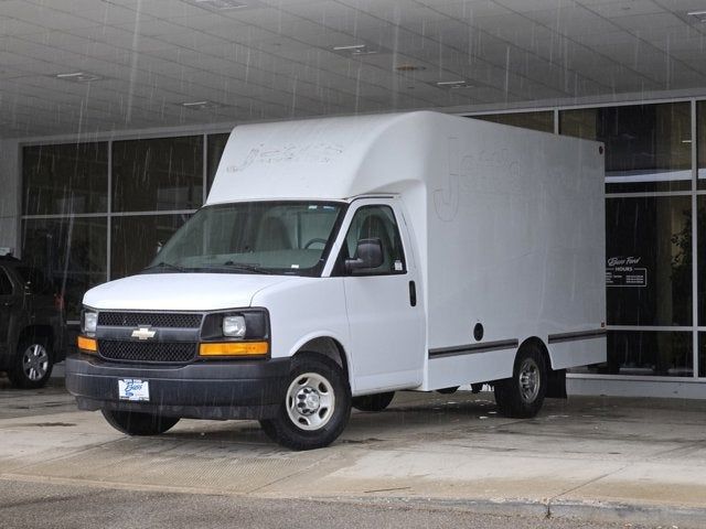 2017 Chevrolet Express Base