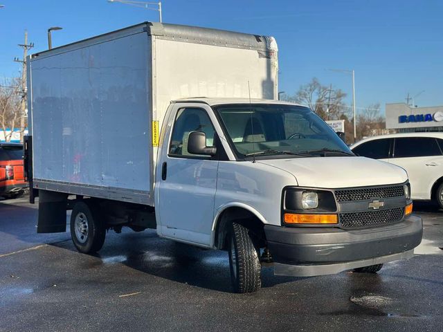 2017 Chevrolet Express Base