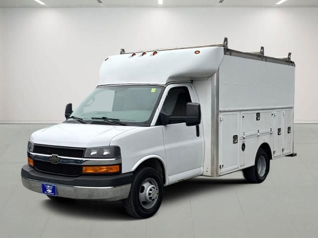 2017 Chevrolet Express Base