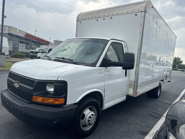 2017 Chevrolet Express Base
