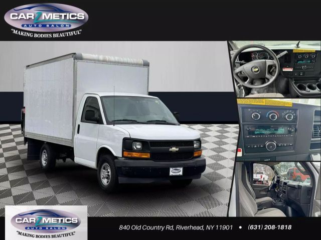 2017 Chevrolet Express Base