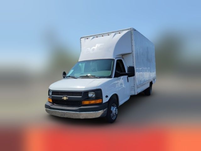 2017 Chevrolet Express Base