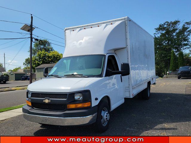 2017 Chevrolet Express Base