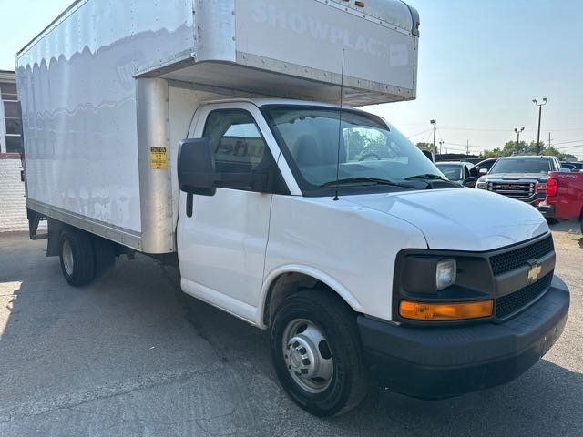 2017 Chevrolet Express Base