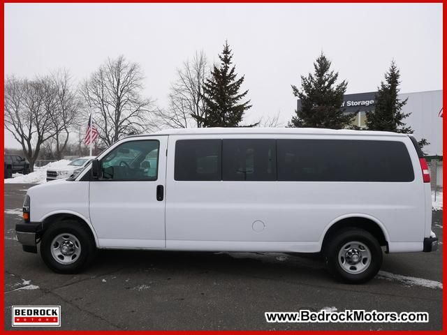 2017 Chevrolet Express LT