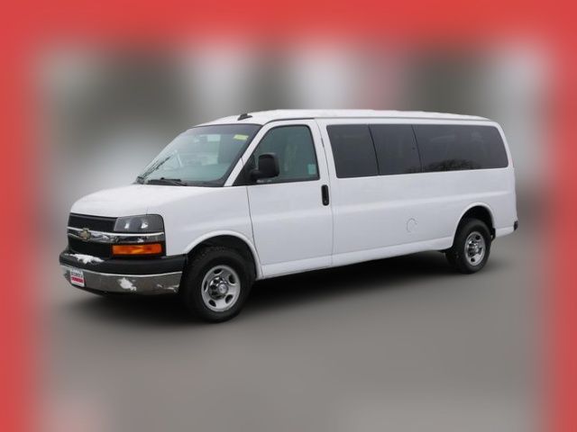 2017 Chevrolet Express LT