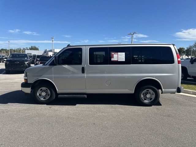 2017 Chevrolet Express LT