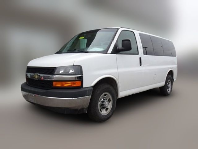 2017 Chevrolet Express LT