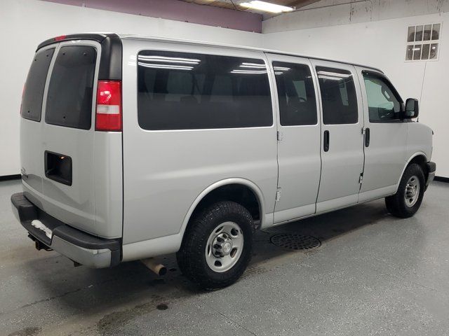 2017 Chevrolet Express LT