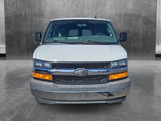 2017 Chevrolet Express LT