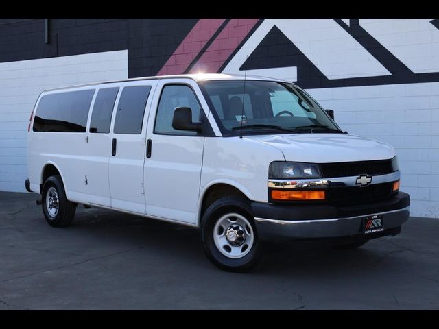 2017 Chevrolet Express LT