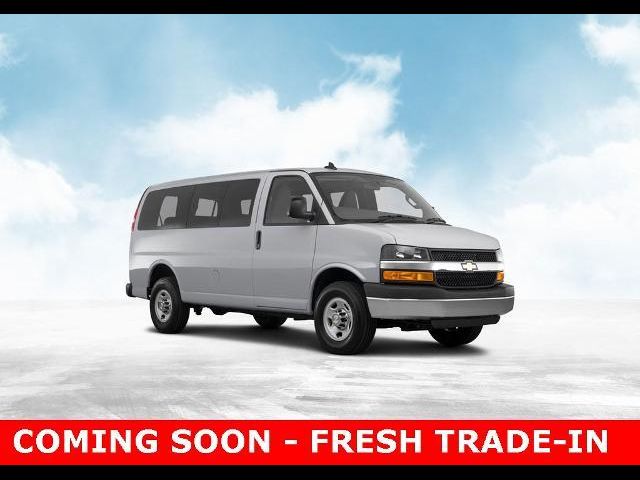 2017 Chevrolet Express LT