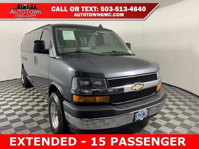 2017 Chevrolet Express LT