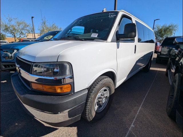 2017 Chevrolet Express LT