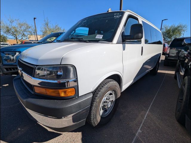 2017 Chevrolet Express LT