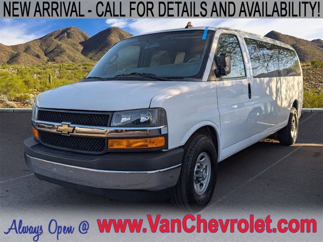 2017 Chevrolet Express LT