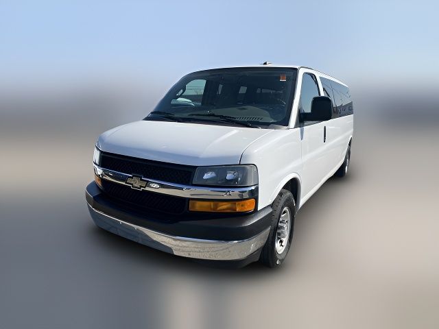 2017 Chevrolet Express LT