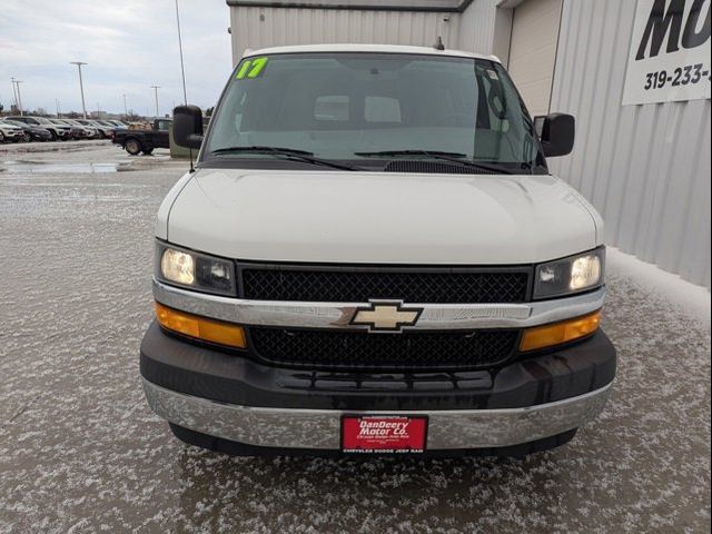 2017 Chevrolet Express LT