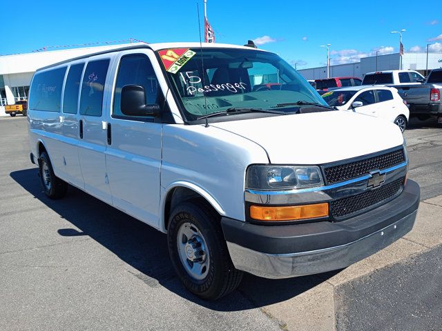 2017 Chevrolet Express LT