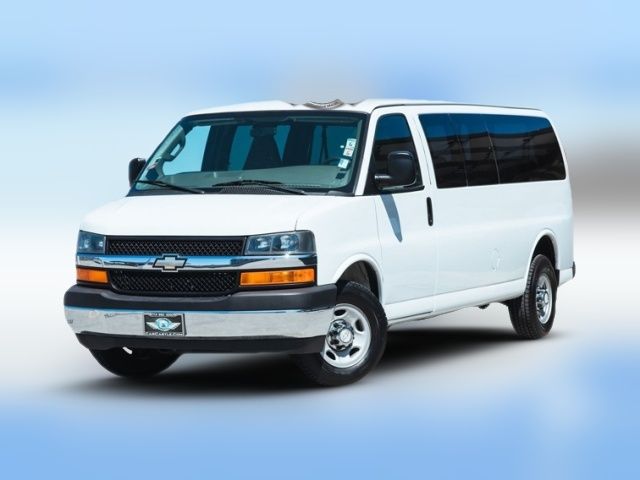 2017 Chevrolet Express LT