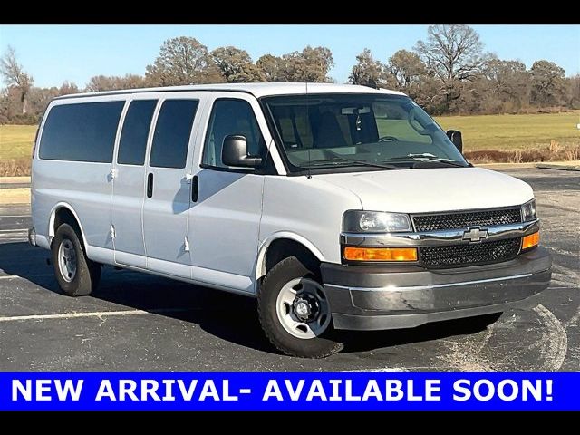 2017 Chevrolet Express LT