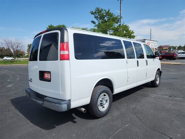 2017 Chevrolet Express LT