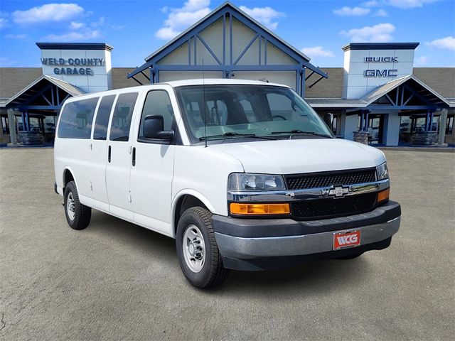 2017 Chevrolet Express LT