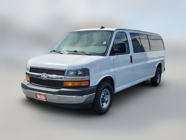 2017 Chevrolet Express LT