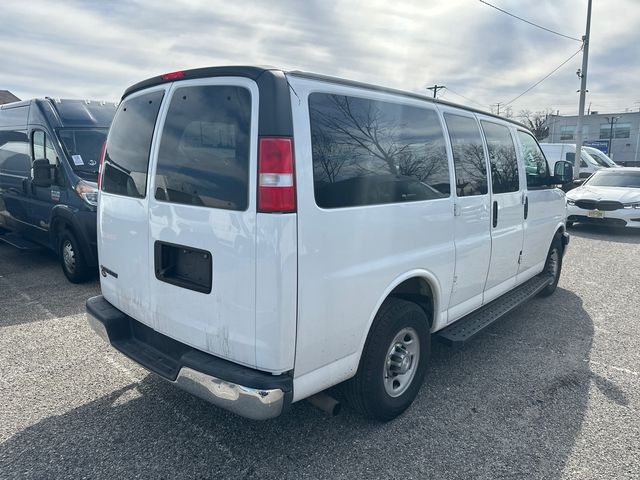 2017 Chevrolet Express LT