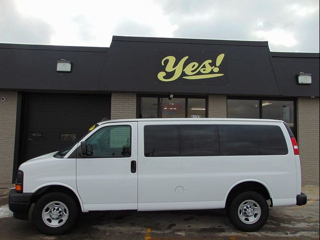 2017 Chevrolet Express LS