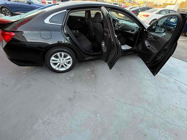 2017 Chevrolet Malibu Hybrid Base