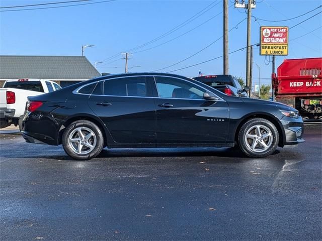 2017 Chevrolet Malibu LS