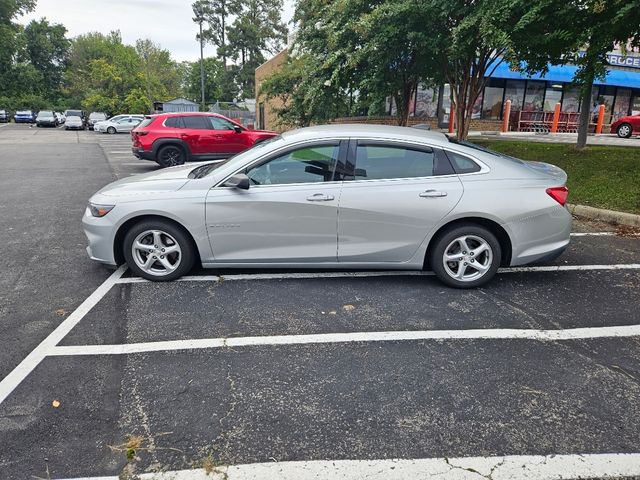 2017 Chevrolet Malibu LS