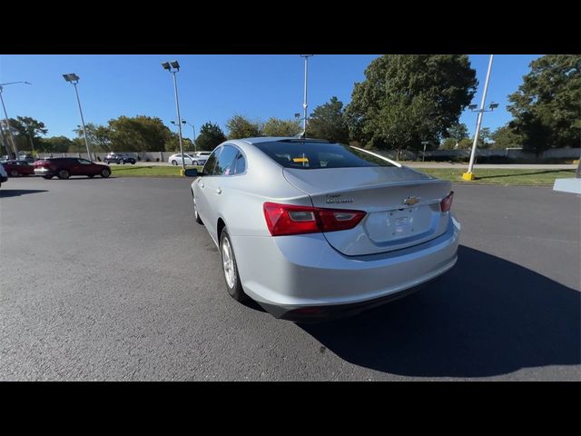 2017 Chevrolet Malibu LS