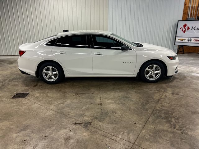 2017 Chevrolet Malibu LS