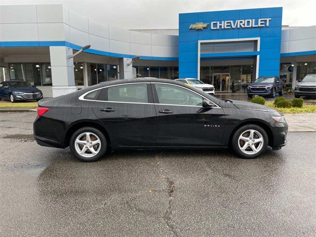 2017 Chevrolet Malibu LS