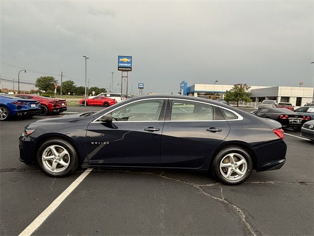 2017 Chevrolet Malibu LS