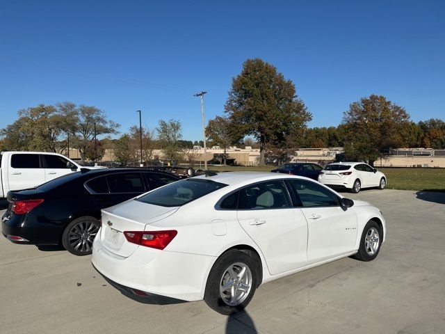 2017 Chevrolet Malibu LS