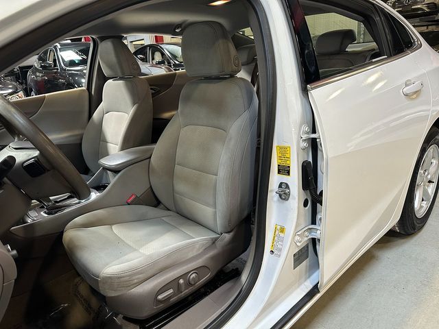2017 Chevrolet Malibu LS