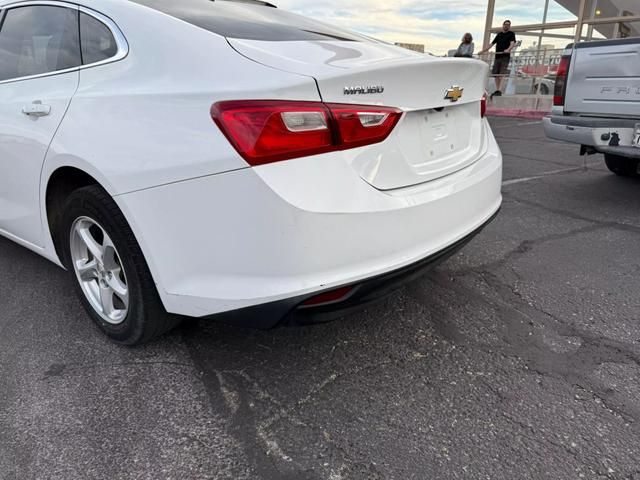 2017 Chevrolet Malibu LS