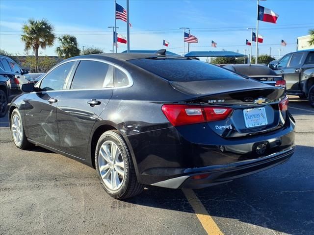 2017 Chevrolet Malibu LT