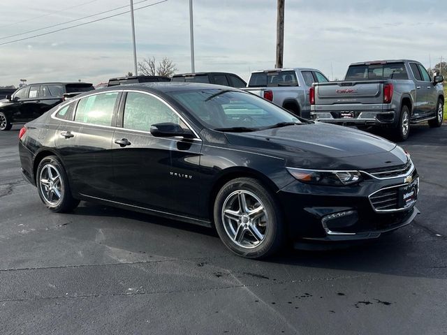 2017 Chevrolet Malibu LT