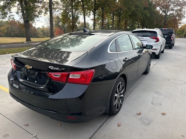 2017 Chevrolet Malibu LT