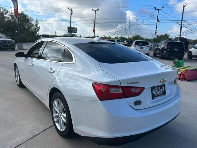 2017 Chevrolet Malibu LT